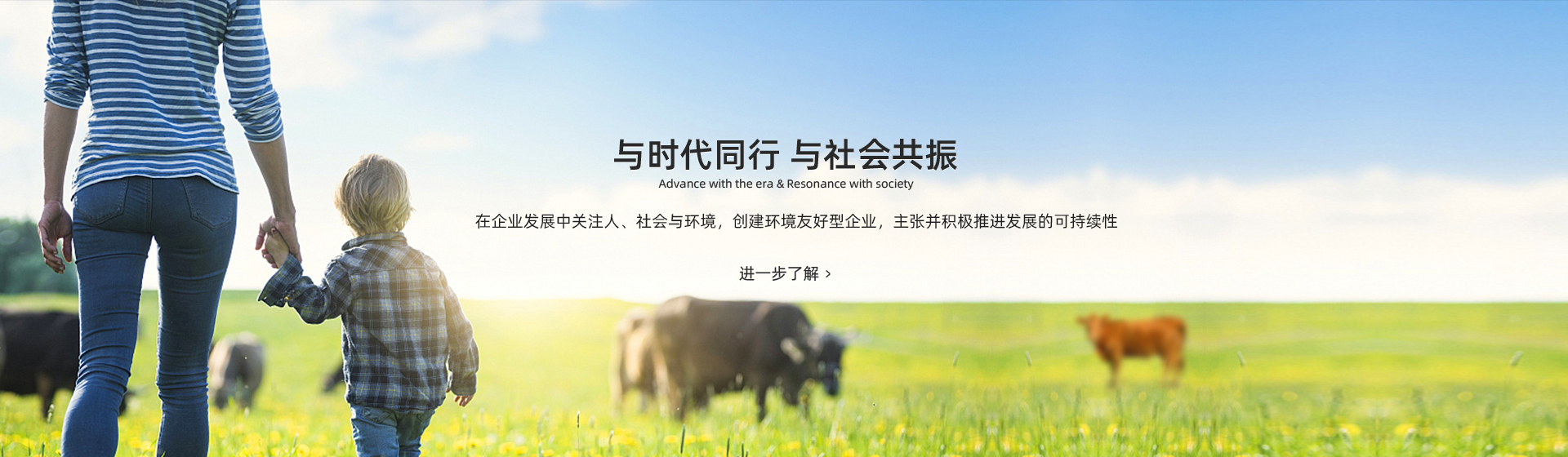 u型螺旋式輸送機(jī)主要用于輸送小顆粒狀、粉狀、小塊狀物料